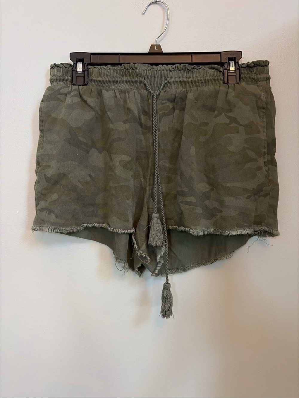Knox Rose Olive Camo Drawstring Athletic Shorts